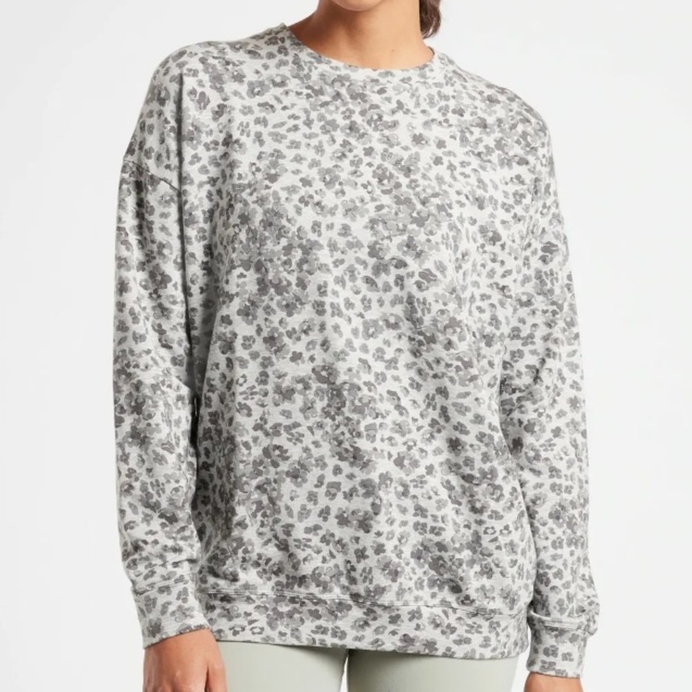 Athleta Studio To Street Splatter Sweatshirt in Heather Grey Libra